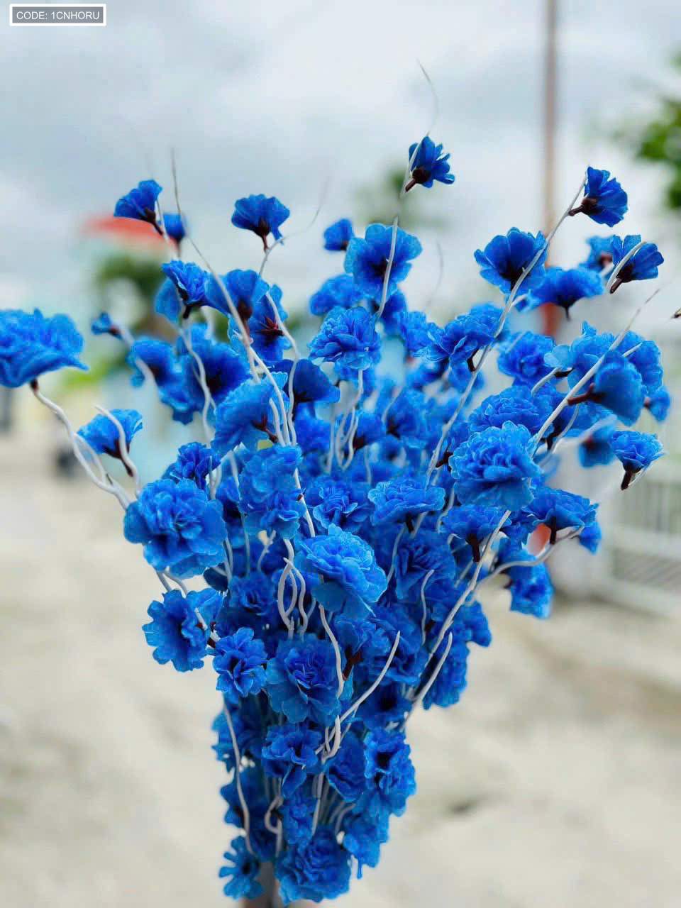 Cành đào râu trang trí Tết nhiều màu