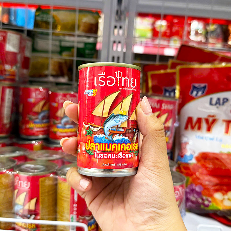 1 Hộp Cá Mòi Sốt Cà Hiệu Thai Ship Cánh Buồm 155g/hộp phù hợp để tham khảo khi chọn Đồ ăn đóng hộp, xúc xích, lạp xưởng