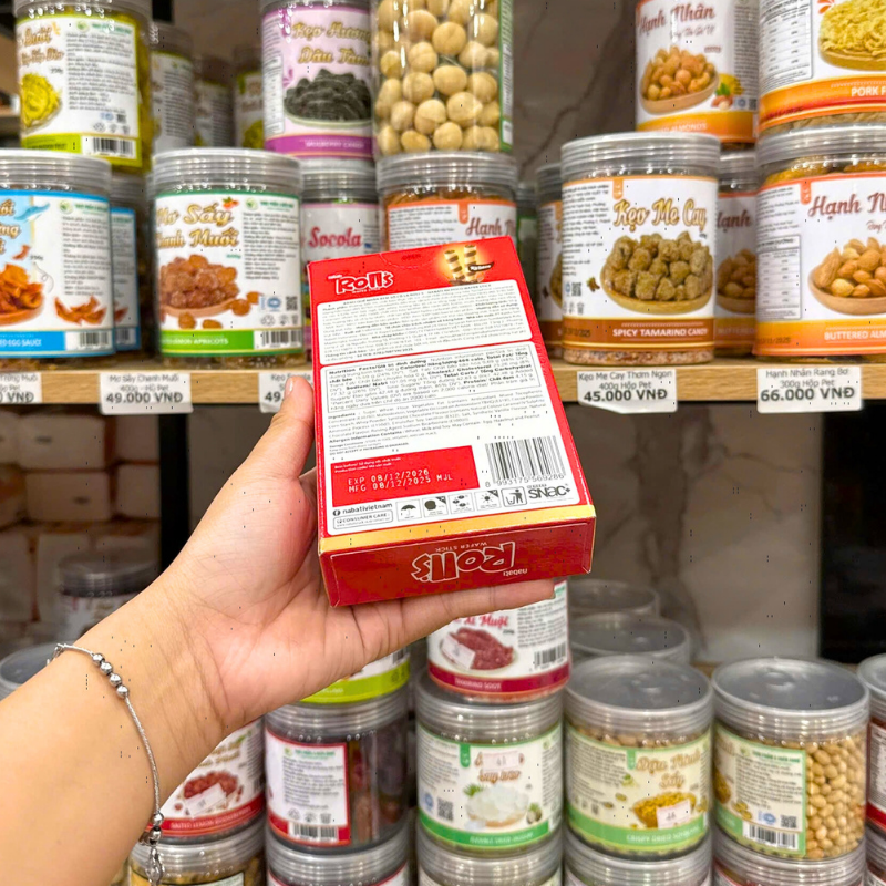 Góc chụp mặt sau hộp, thể hiện đầy đủ thông tin sản phẩm
