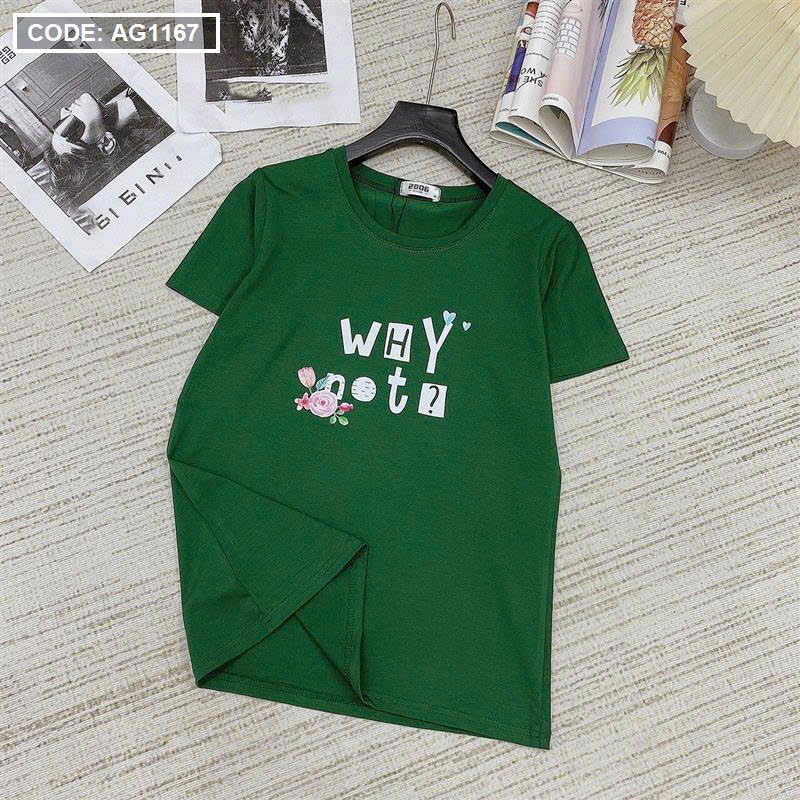 Biến thể màu xanh lá với thiết kế cổ tròn tay ngắn