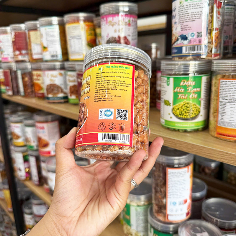 Mặt sau nhãn với phần thông tin sản phẩm và ký hiệu trên bao bì