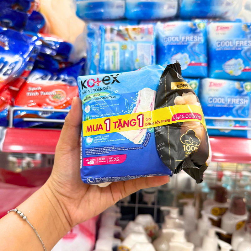 Bộ sản phẩm kèm 1 gói bông tẩy trang