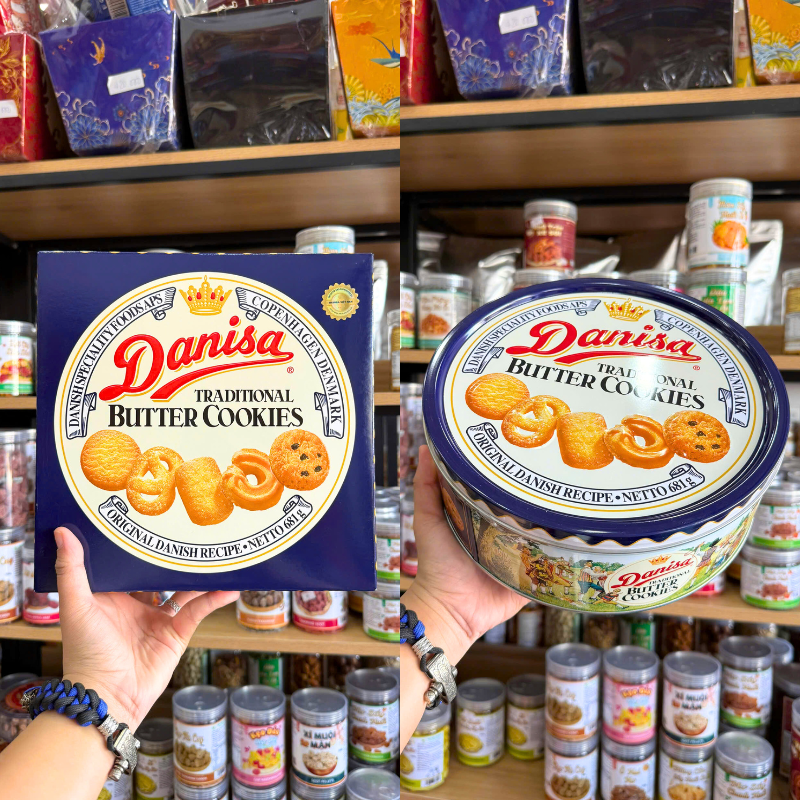 Hai kiểu hộp Danisa 681g phù hợp để trưng bàn bánh hoặc làm quà