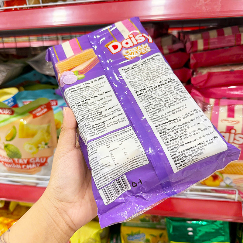 Bánh Kem Xốp Hữu Nghị Gold Daisy Hương Khoai Môn 145g