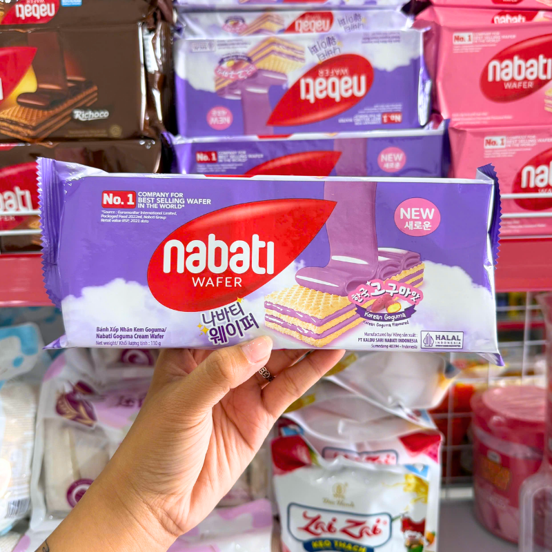 Bánh Kem Xốp Nabati Wafer Nhân Kem Goguma 110g (Màu Tím)