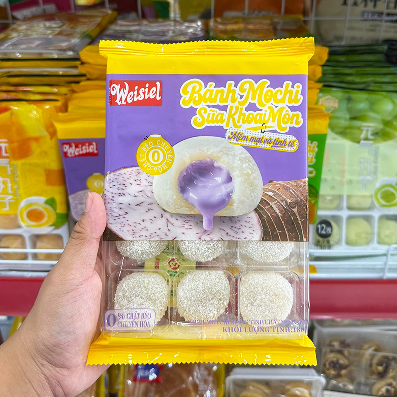 Mặt trước bao bì với hình minh họa nhân sữa khoai môn
