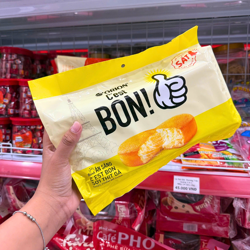 Bánh Ăn Sáng Orion C'est Bon Sợi Thịt Gà 162.4g Bịch Vàng