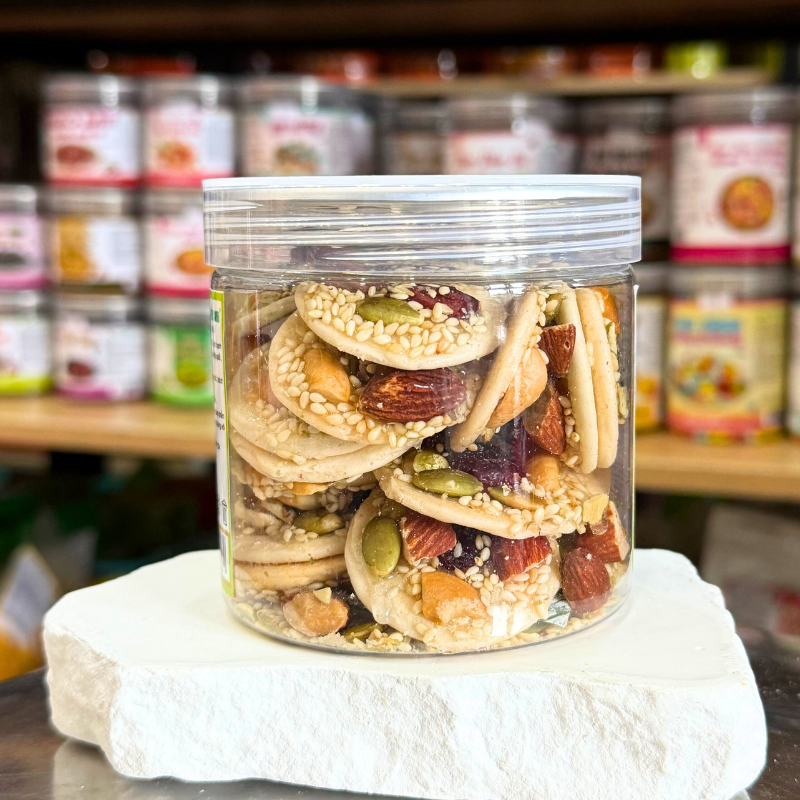 Bánh Đồng Tiền Ngũ Vị Hạt 200g Hộp Pet