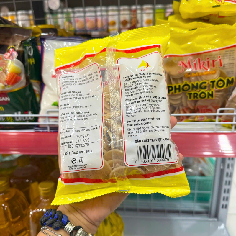 Thông tin hướng dẫn dùng, bảo quản và khối lượng tịnh trên mặt sau