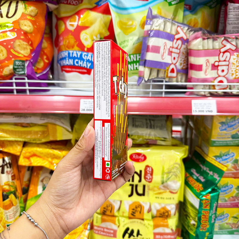 Cạnh hộp với thông tin quy cách sản phẩm