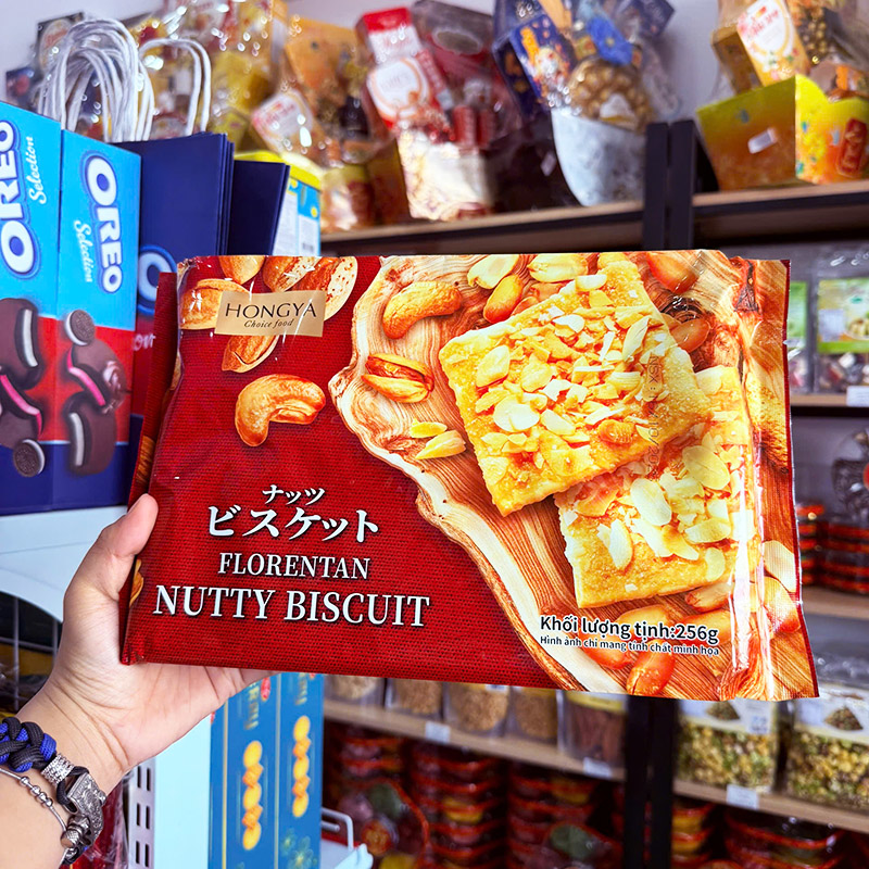 Bánh Quy Hạnh Nhân Hạt Điều HONGYA Dạng Gói 256g – một lựa chọn đáng tham khảo trong Hongya