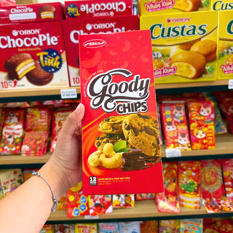 Bánh Quy Hạt Socola BIBICA Goody Chip Hạt Điều 144g phù hợp để tham khảo khi chọn Bánh quy, bánh gạo, bánh xốp, snack