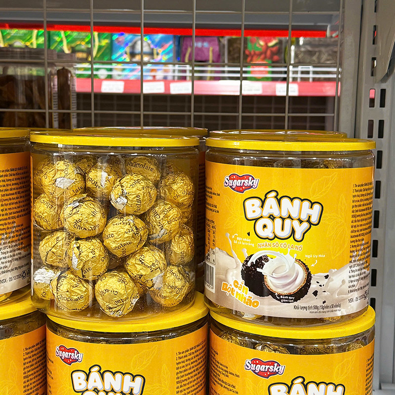 Bánh Quy Nhân Socola Nổ Cắn Bột Nhão Sugarsky 500g Hộp Vàng