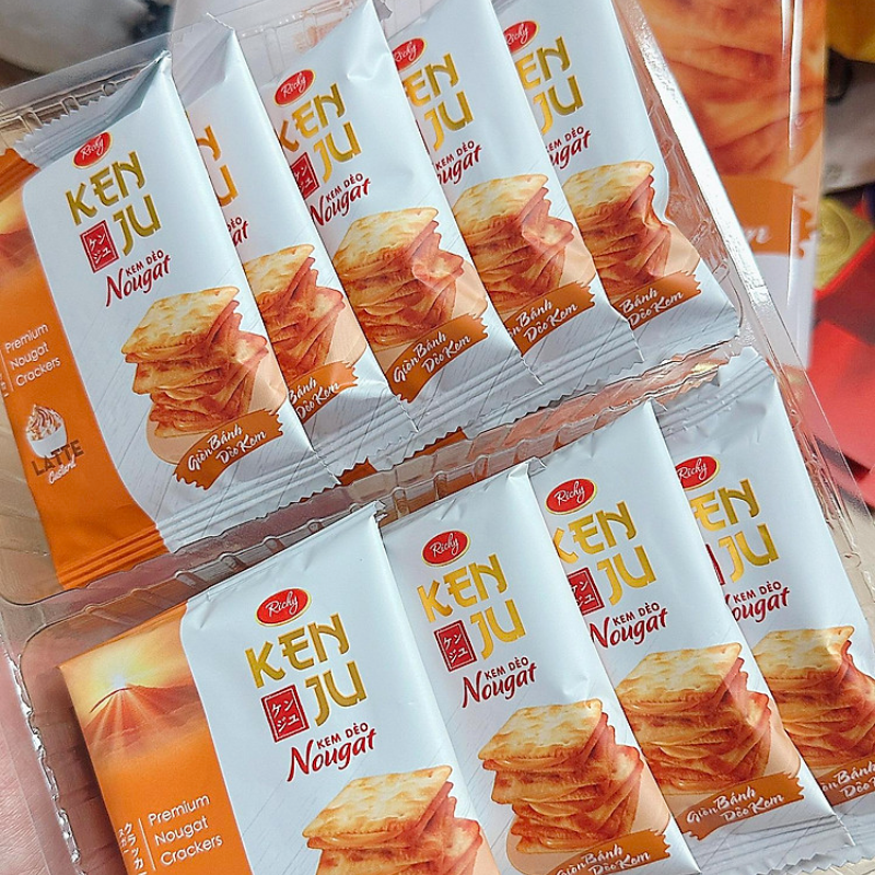 Các gói nhỏ bên trong túi