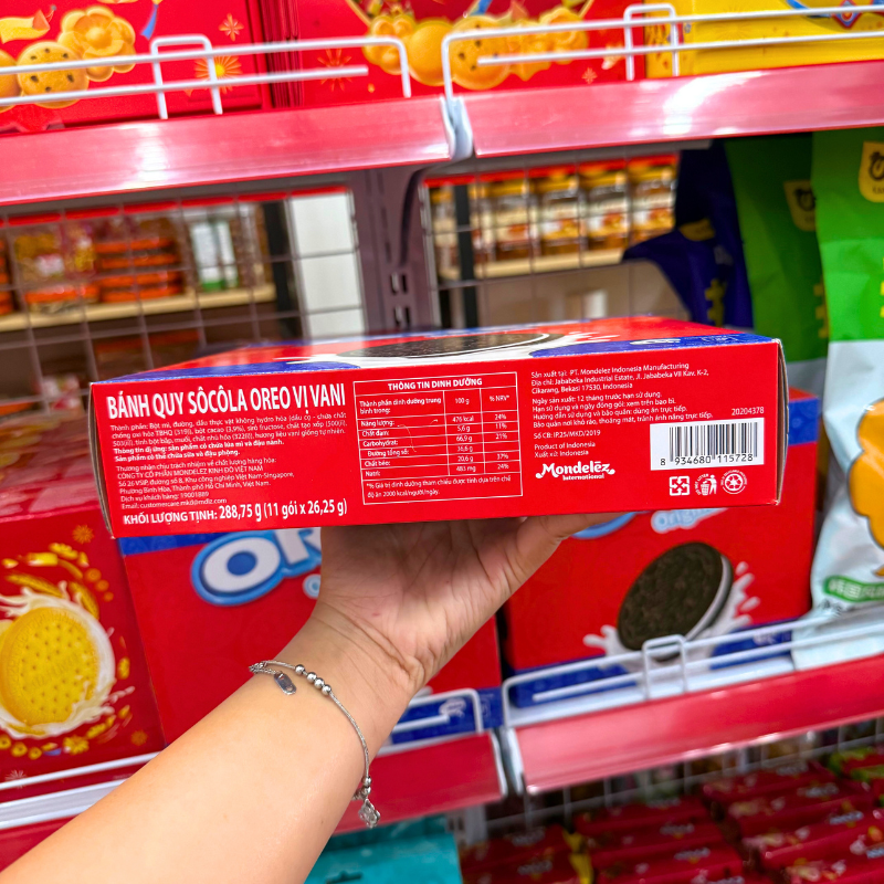 Thông tin thành phần và quy cách in trên cạnh hộp