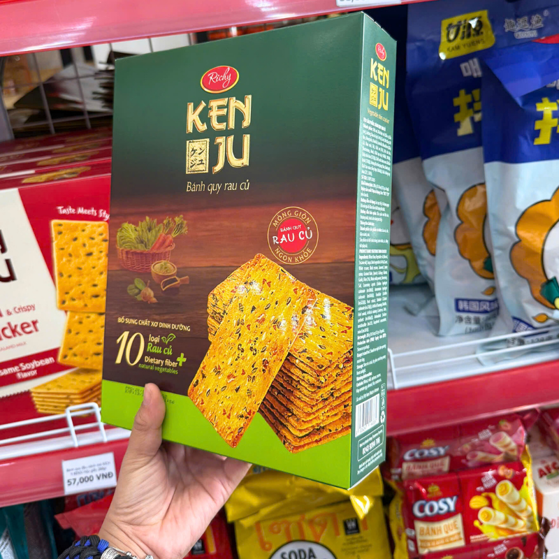 Góc nhìn hộp giấy vuông Kenju phù hợp để chia sẻ hoặc làm quà