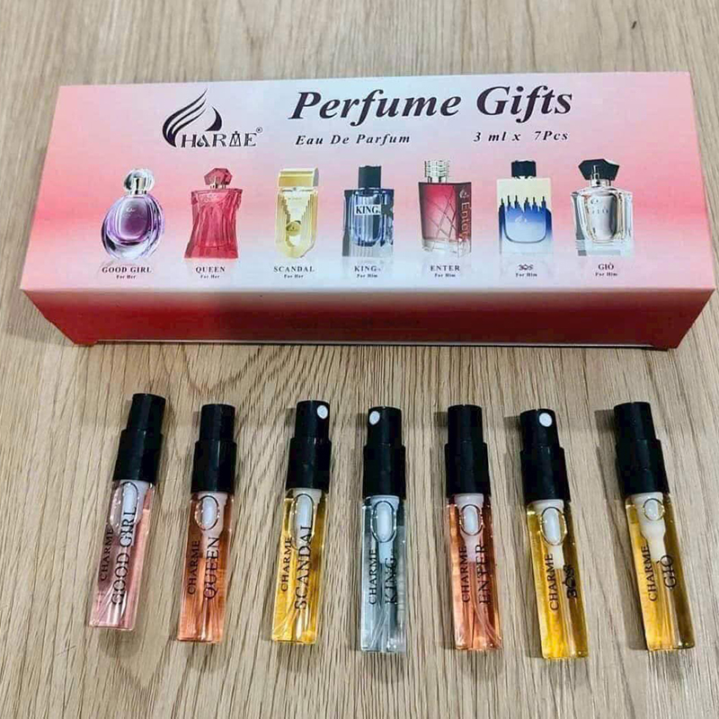 Các chai xịt mini 3ml thực tế đi kèm hộp sản phẩm