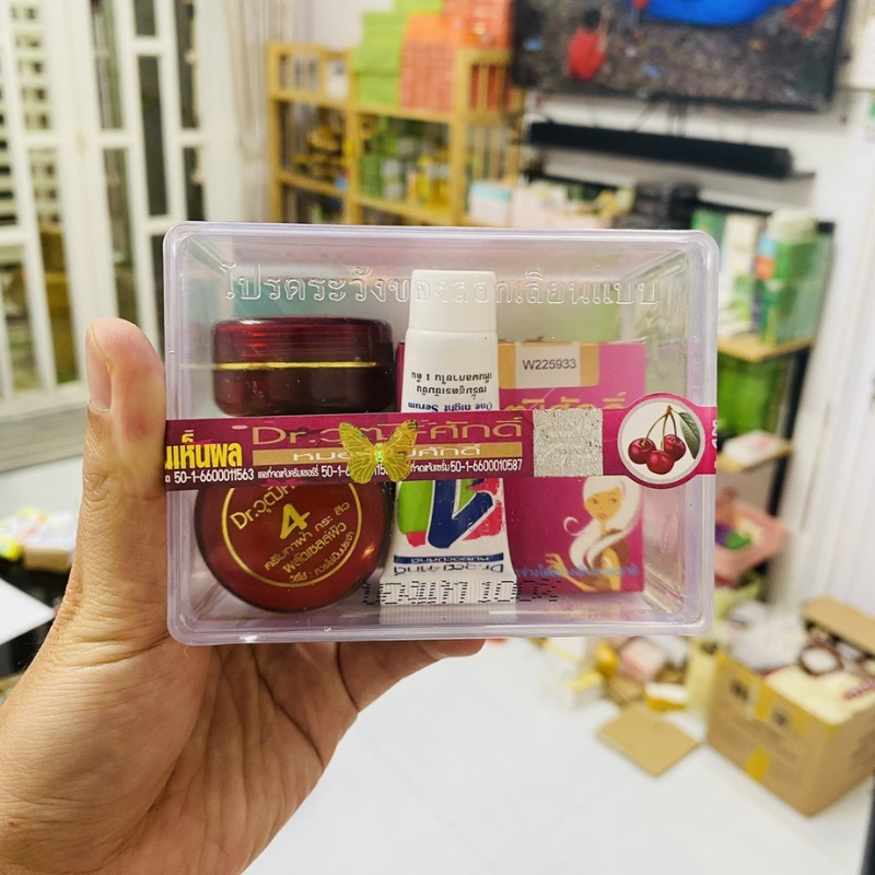 Bộ Kem Yanhee Thái Lan Đỏ 5 Món Hỗ Trợ Da Thâm Nám Sạm