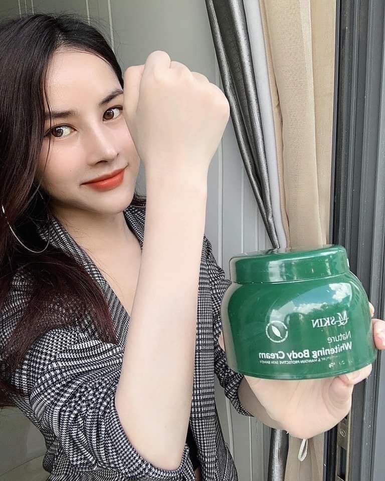 Minh hoạ kết quả bề mặt da sau khi thoa