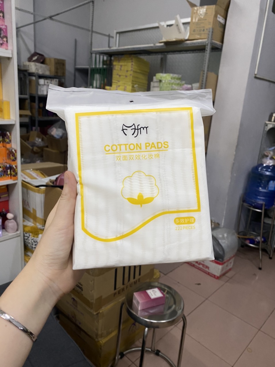 Mặt trước gói bông tẩy trang 222 miếng