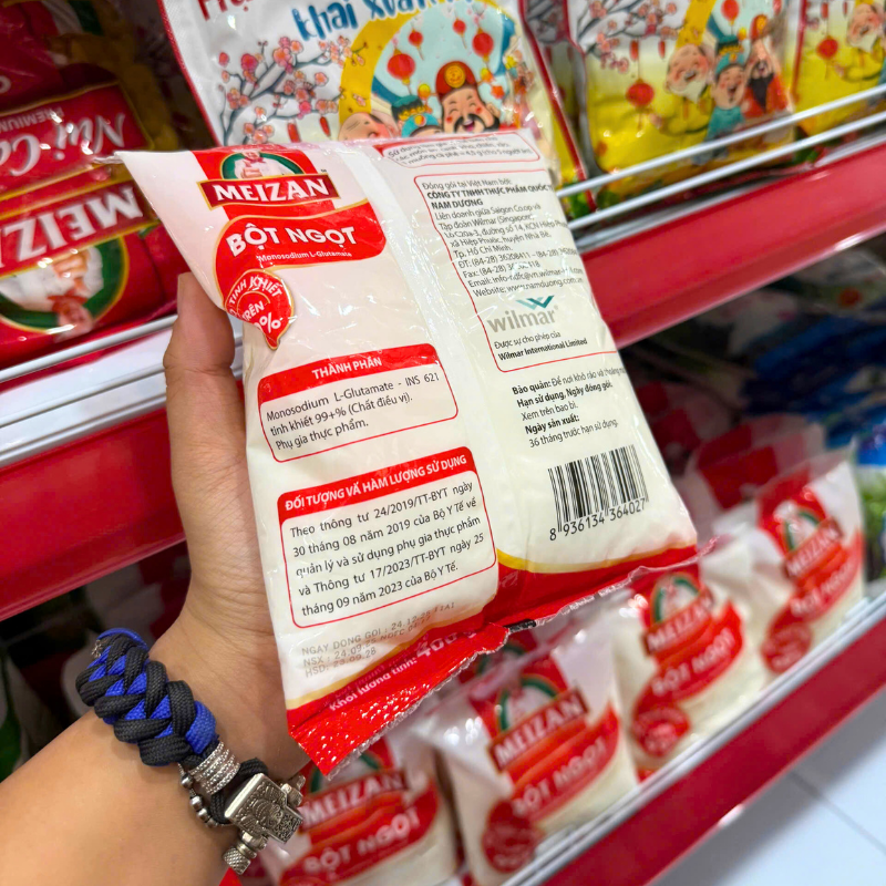 Mặt sau sản phẩm với hướng dẫn bảo quản và thông tin đóng gói