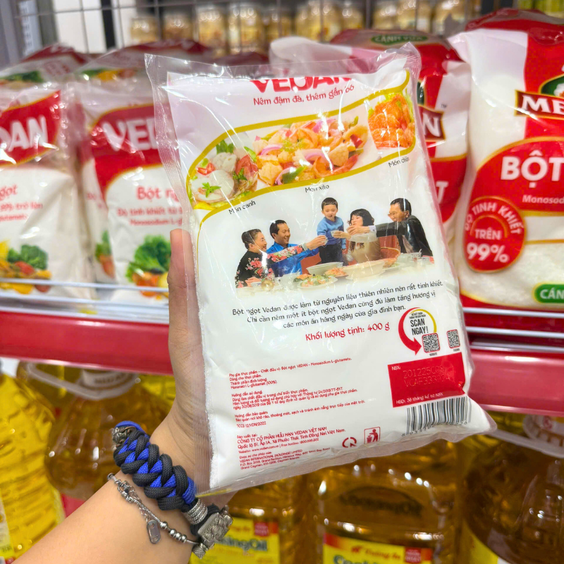 Mặt sau bao bì với gợi ý sử dụng trong chế biến món ăn