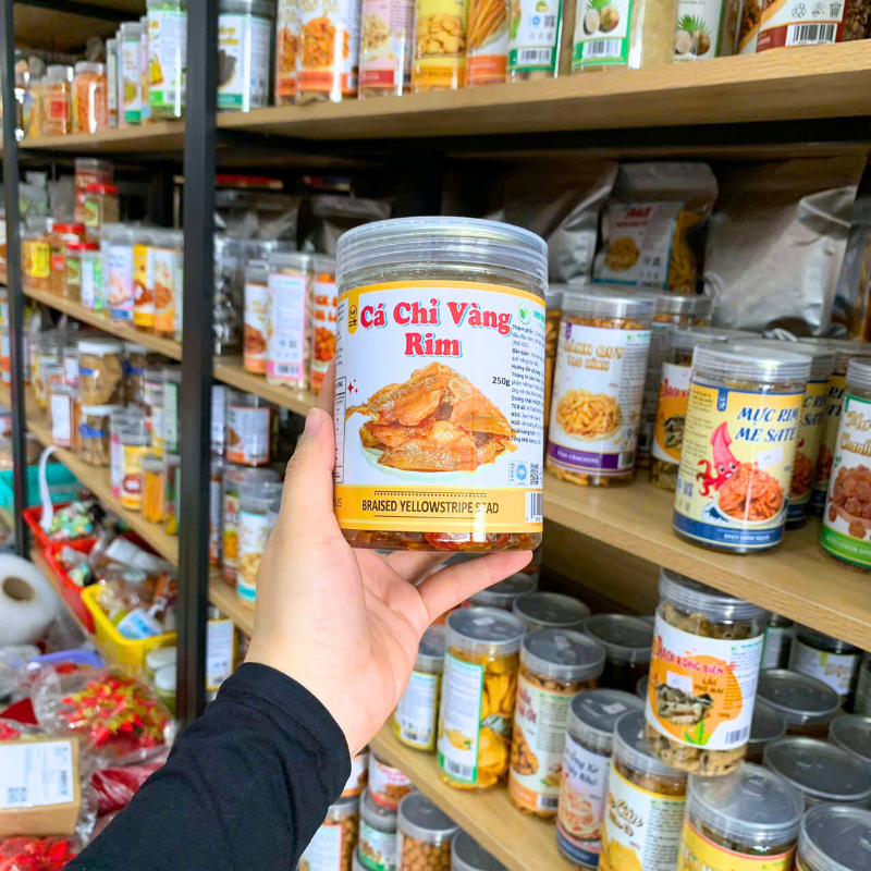Mặt trước hộp với tên sản phẩm và khối lượng 250g