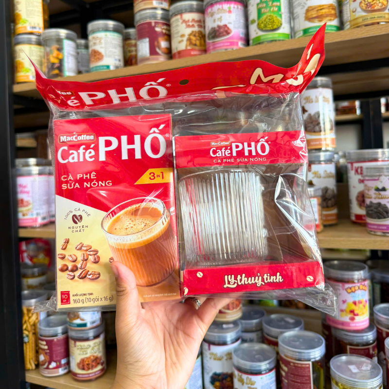 Cà Phê Phố - Cà Phê Sữa Nóng 3 In 1 160g Hộp 10 Gói - Tặng Ly Thủy Tinh – một lựa chọn đáng tham khảo trong cafe phố