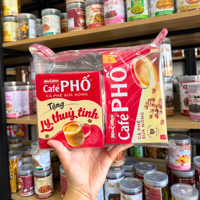 Mặt trước hộp cà phê và quà tặng ly thủy tinh