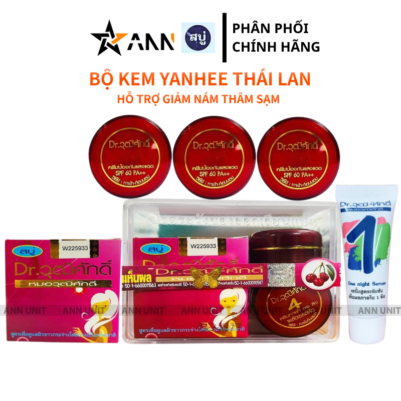 Các món trong bộ được chia theo từng bước chăm da