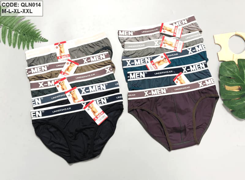 Tổng thể combo 10 chiếc với dáng quần tam giác và cạp bản lớn.