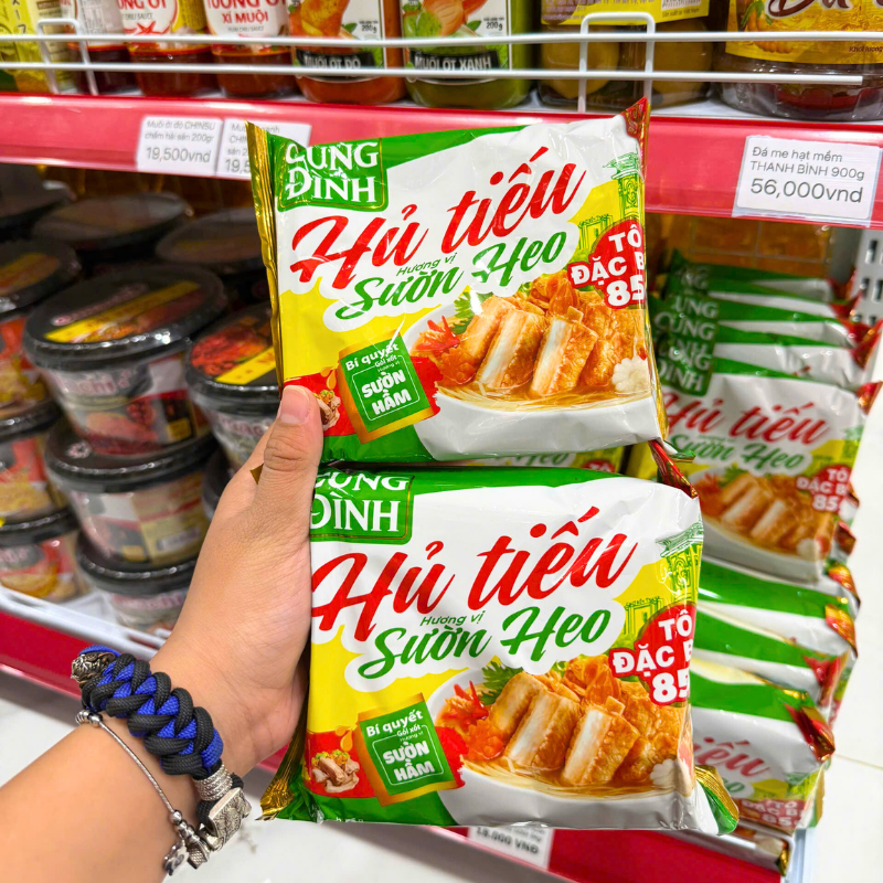 Hình ảnh Combo 2 Gói Hủ Tiếu Sườn Heo CUNG ĐÌNH 84g trong bộ sưu tập Mì gói, miến, cháo, phở, nui