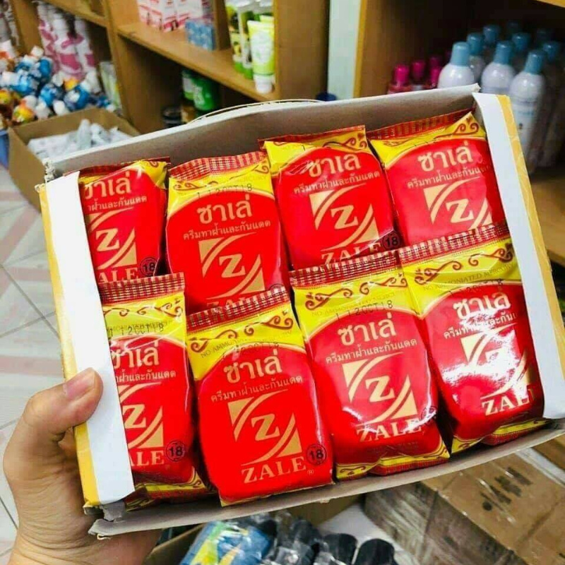 Ảnh hộp sản phẩm và các tuýp kem Zale trong khay