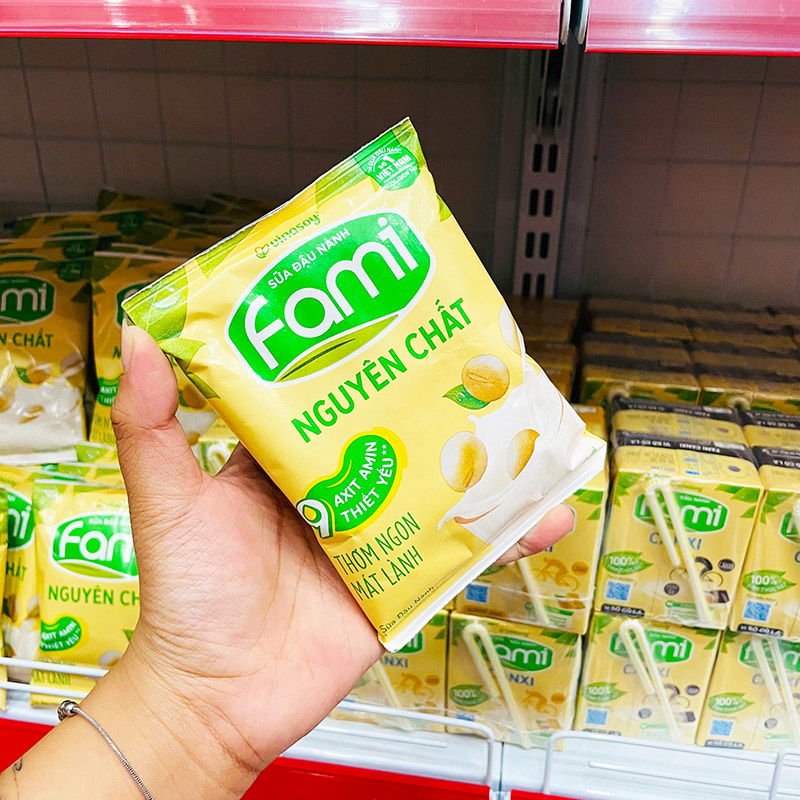 Bao bì bịch nhỏ gọn, dễ cầm và tiện mang theo