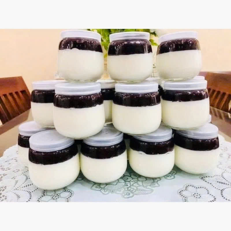 Hủ thủy tinh dùng để đựng sữa chua thành phẩm