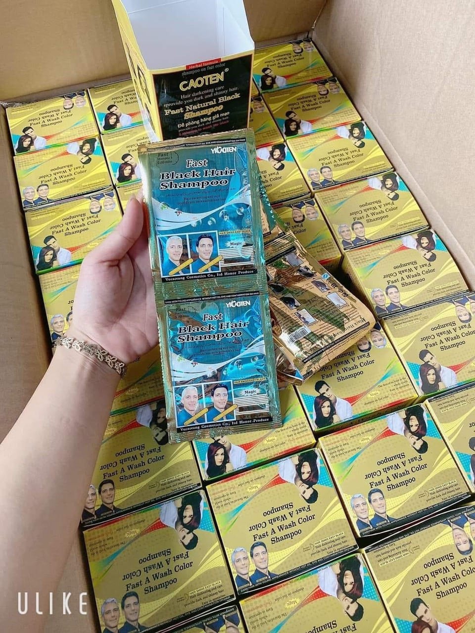 Các gói nhỏ bên trong hộp, thuận tiện chia lần dùng
