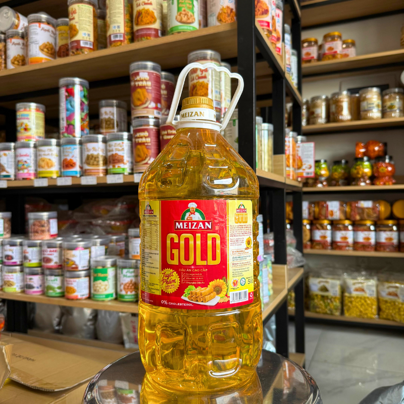 Dầu Ăn Cao Cấp Meizan Gold 5 Lít phù hợp để tham khảo khi chọn dầu ăn meizan