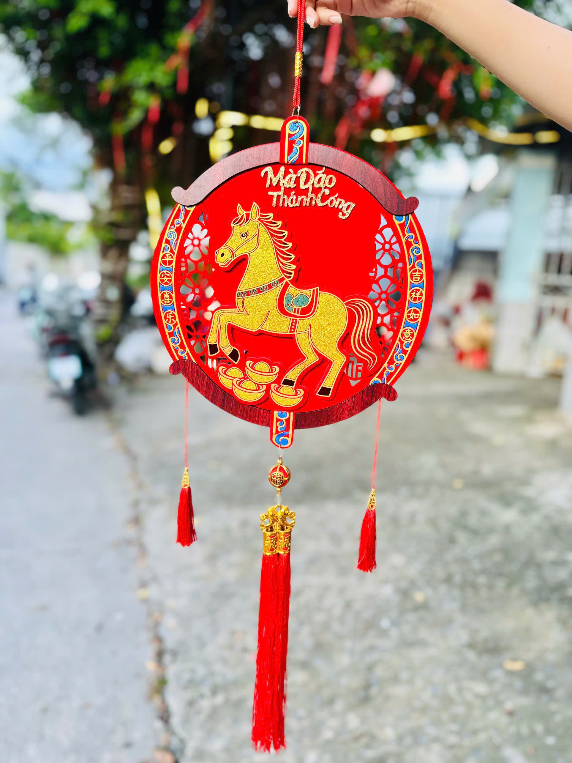 Dây Treo Trang Trí Tết Ngựa Mã Đáo Thành Công Màu Đỏ