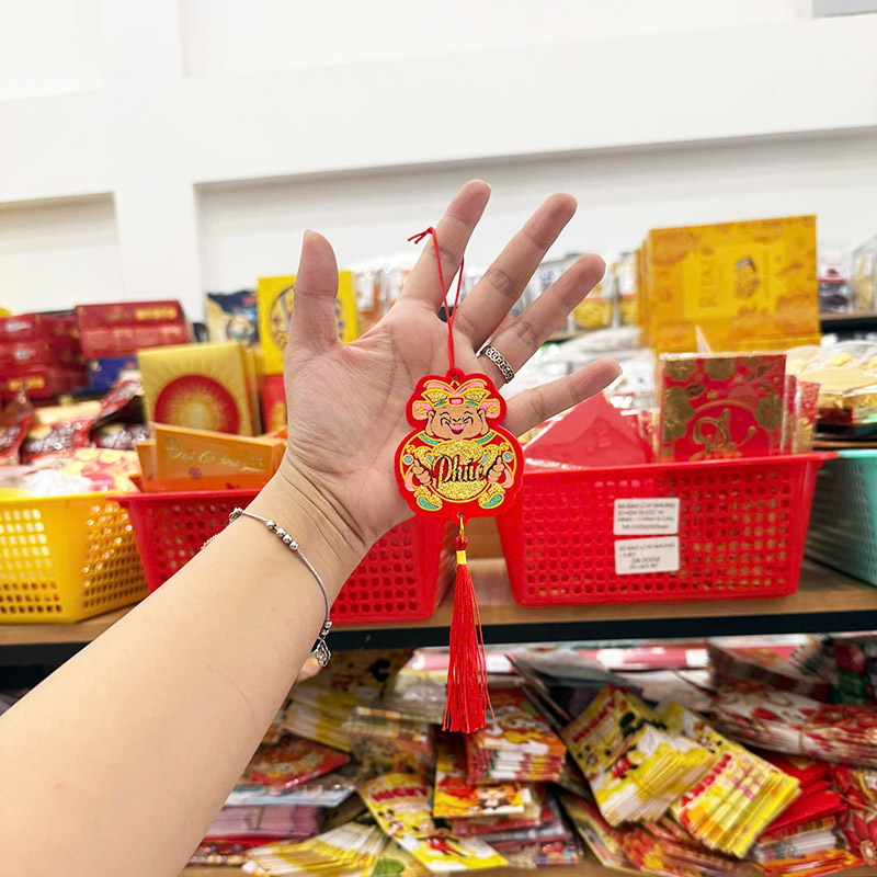 Dây Treo Thần Tài May Mắn Chữ Phúc – một lựa chọn đáng tham khảo trong trang trí tết