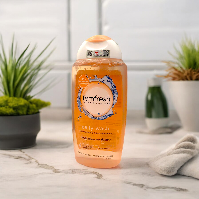 Dung Dịch Vệ Sinh Phụ Nữ Femfresh Intimate Skin Care Daily Wash 250ml