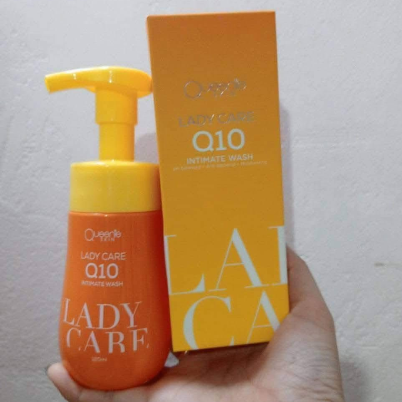 Dung Dịch Vệ Sinh Phụ Nữ Lady Care Q10 Queenie Skin 120ml