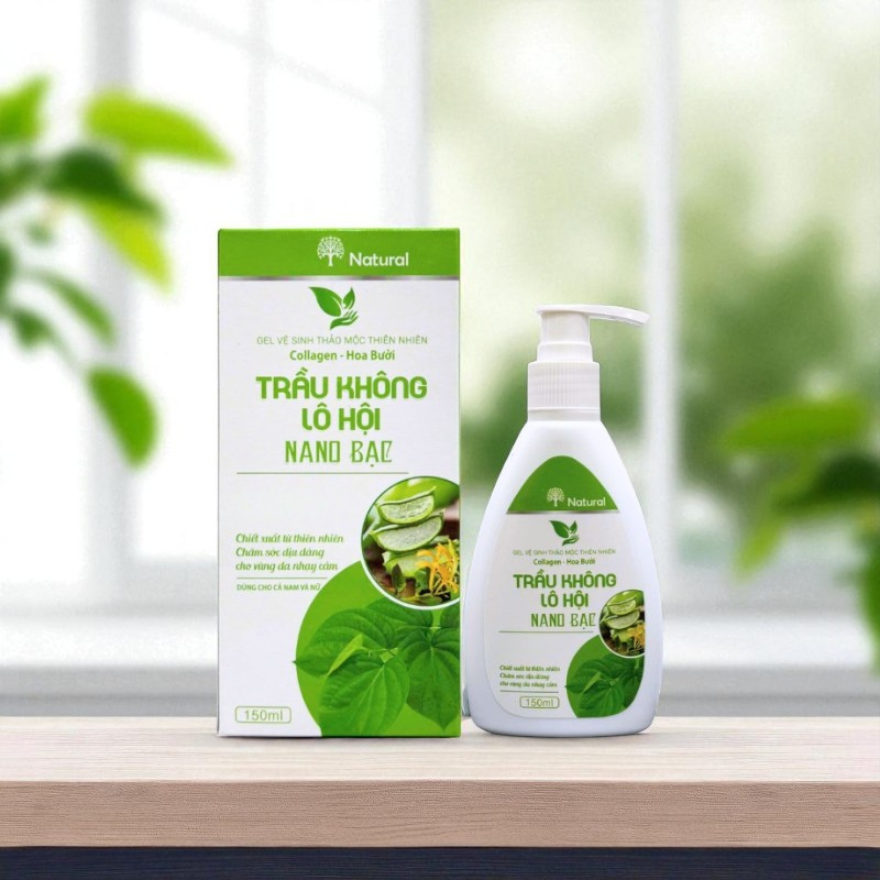 Dung Dịch Vệ Sinh Trầu Không Thảo Mộc Thiên Nhiên 150ml