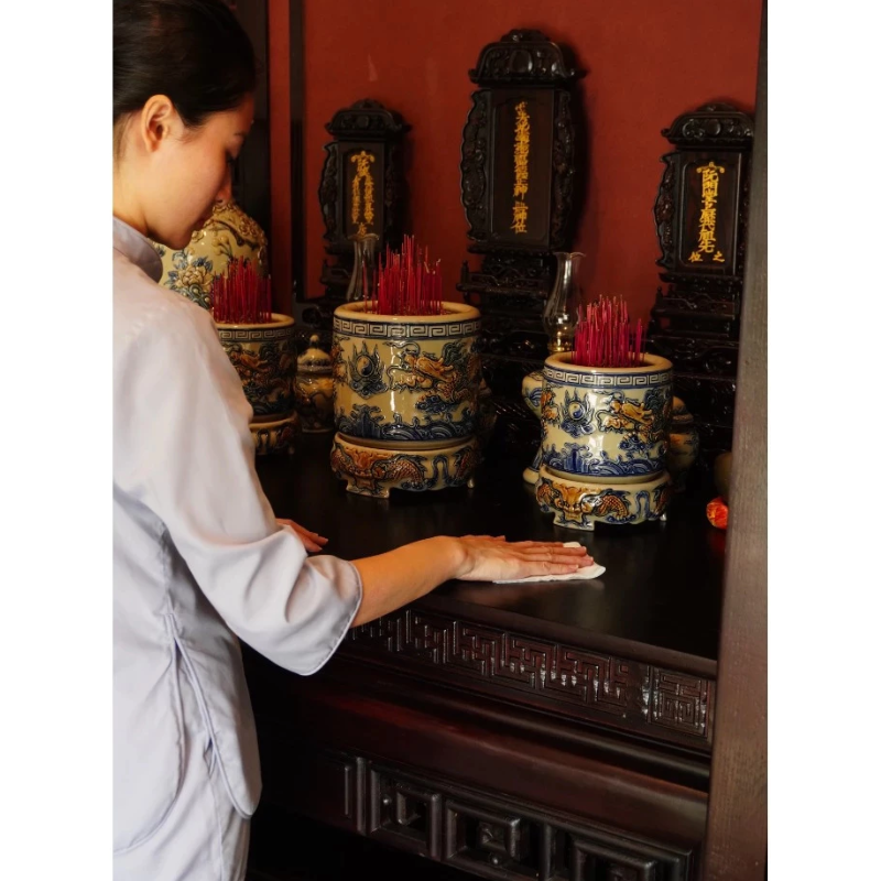 Gói 30 Tờ Khăn Ướt Lau Bàn Thờ Thiên Phúc Cao Cấp