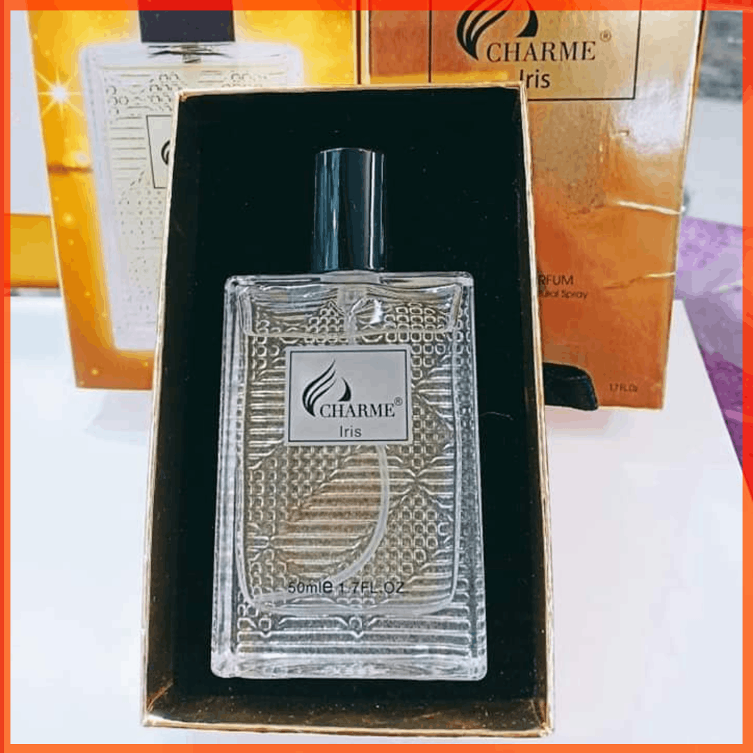 Sản phẩm và hộp đựng trong thực tế