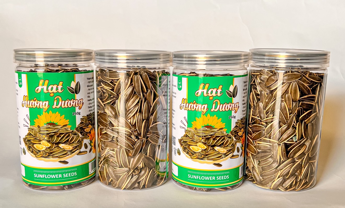 Nhiều góc nhìn hũ hạt hướng dương, thấy rõ hạt bên trong và nắp vặn kín.