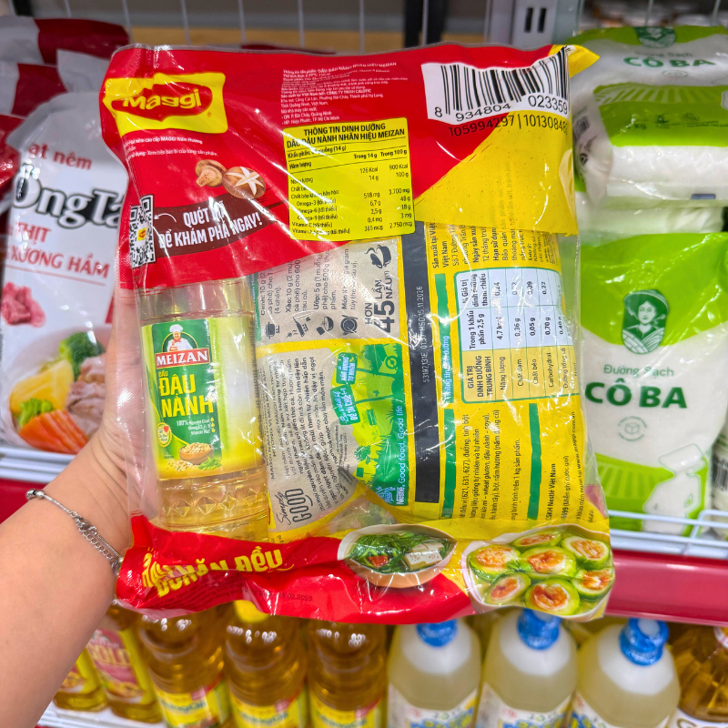 Mặt sau bao bì và chai dầu đậu nành 250ml