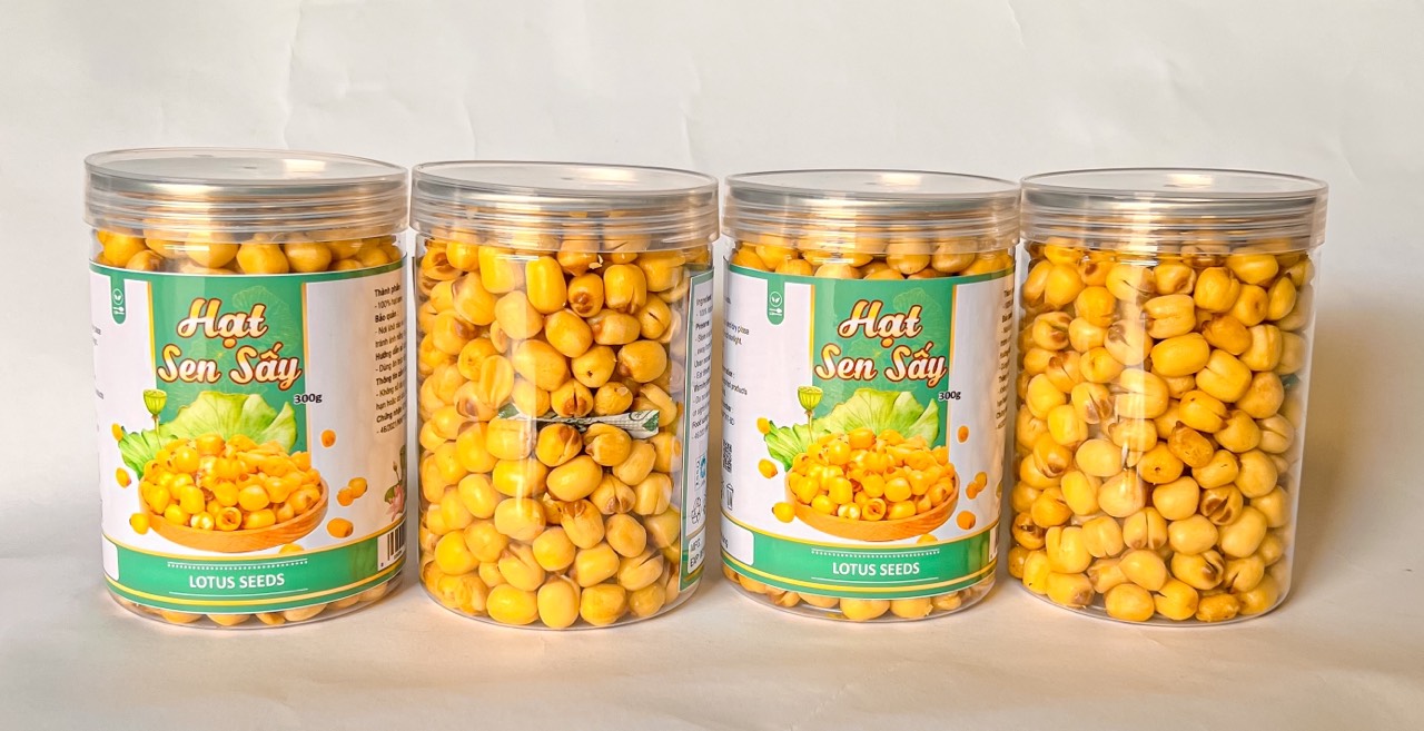 Hộp nhựa trong suốt với nắp vặn tiện bảo quản