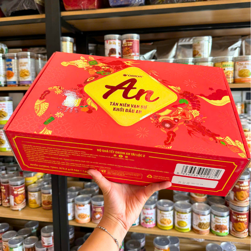 Hộp Bánh Tết Orion An Tài Lộc 2 Hộp 873,3g Gồm 6 Món