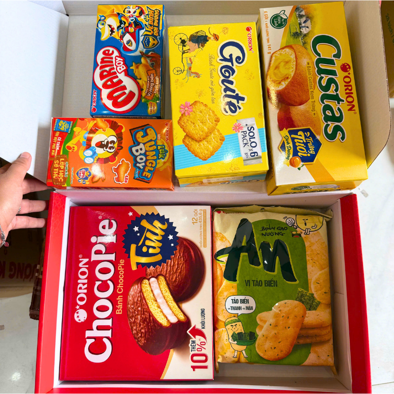 Hộp Bánh Tết Orion An Tài Lộc 2 Hộp 873,3g Gồm 6 Món