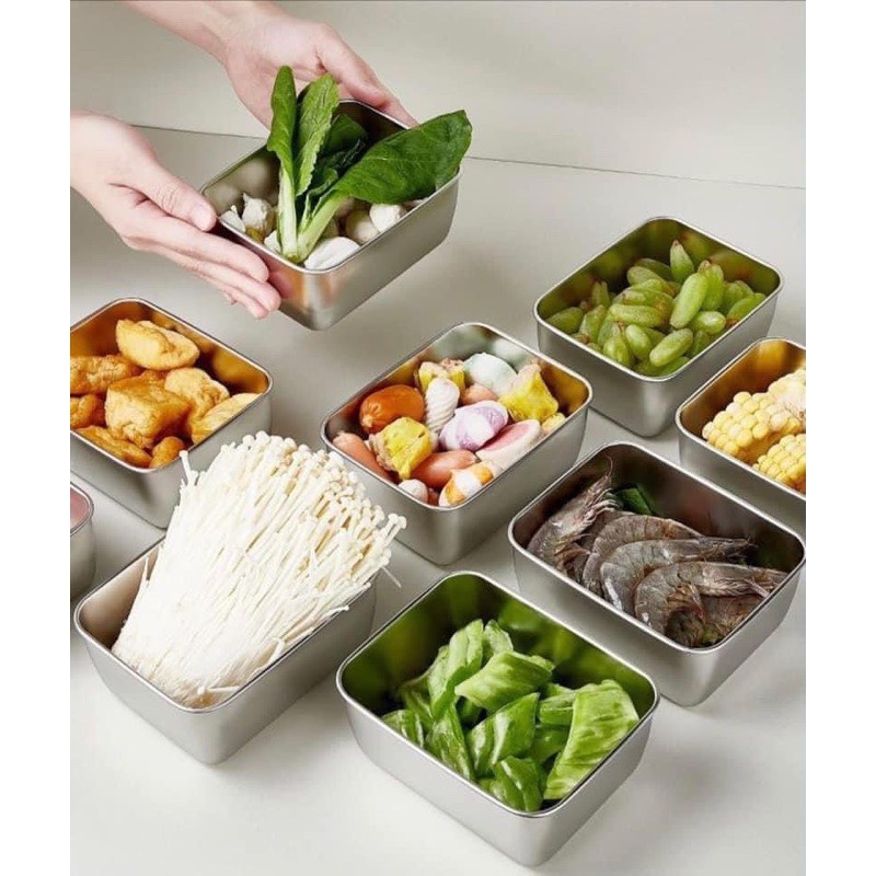 Hộp dùng để đựng nhiều loại thực phẩm khác nhau